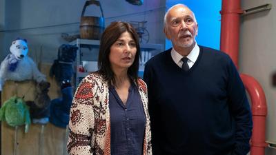 kidding season episode episodes onlinetviz september