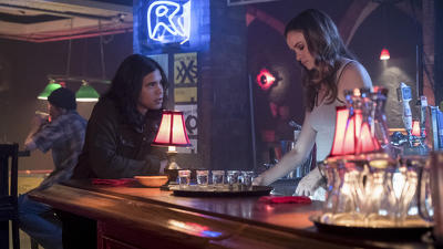 The Flash S04e23 We Are The Flash Summary Season 4 Episode 23